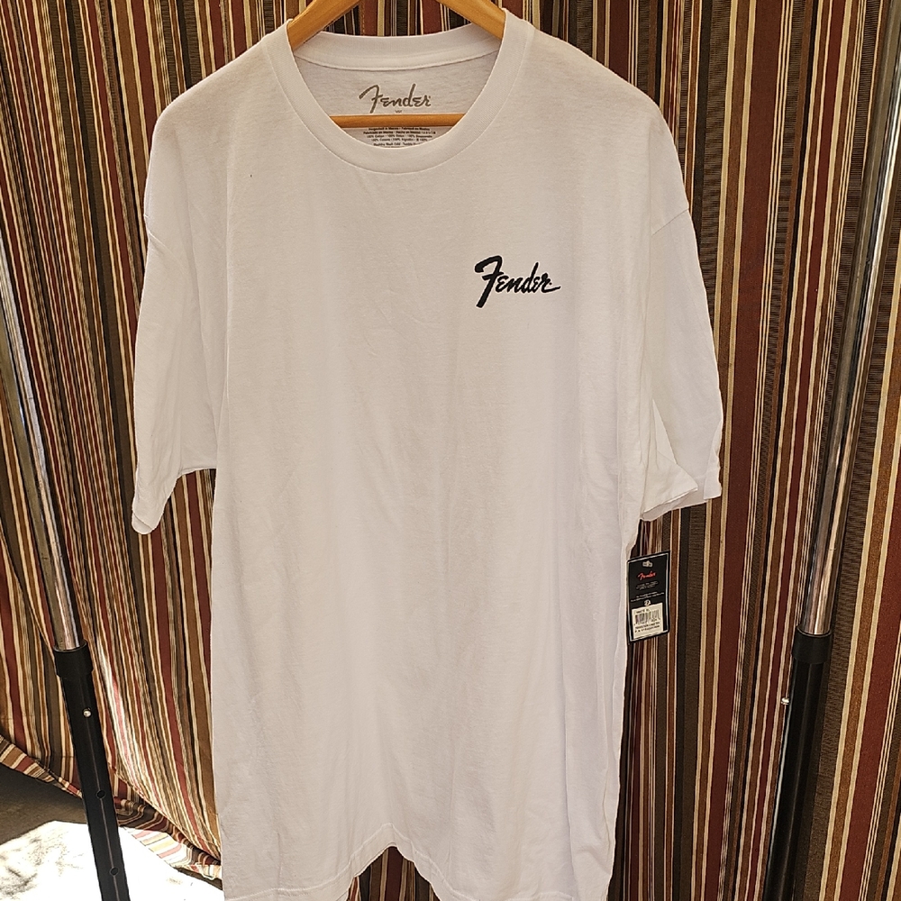 Fender Classic White Short Sleeve Tee